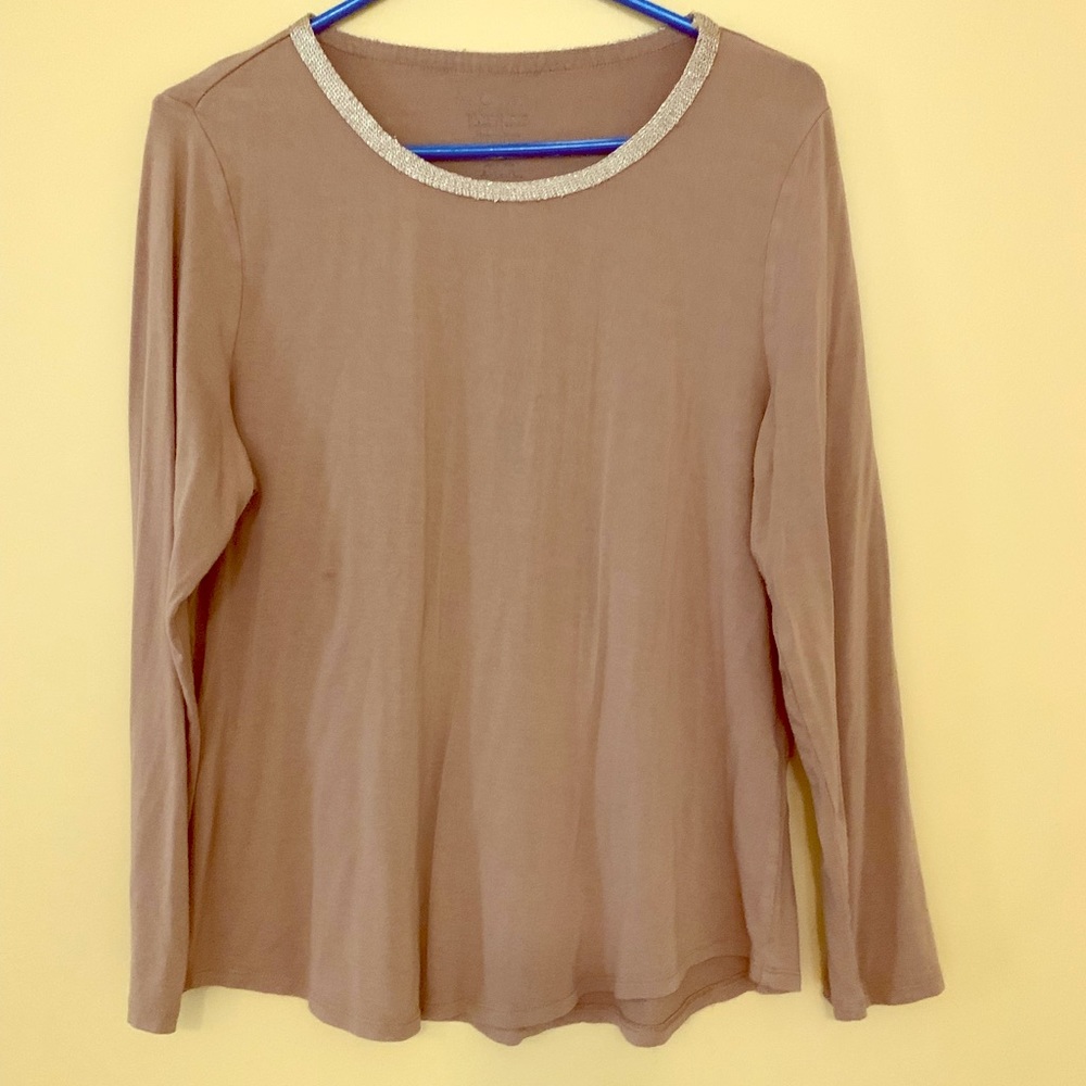 Chico’s Long sleeve knit top w/gold trim, petite